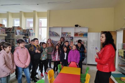Со учениците од ООУ „Александар Турунџев“- Кукуречани за Светскиот ден на литература за деца