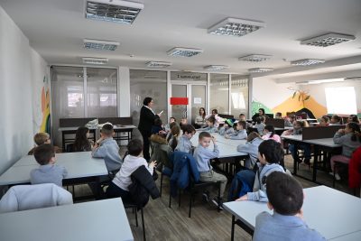 Св. Климент Охридски – пријател на книгите и децата