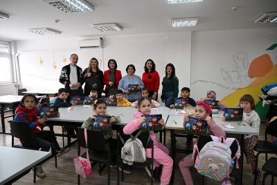 Ја бараме капата на Дедо Мраз