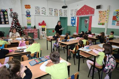 ИНТЕГРАЦИЈАТА НА УЧЕНИЦИТЕ ВО УЧИЛИШТЕТО